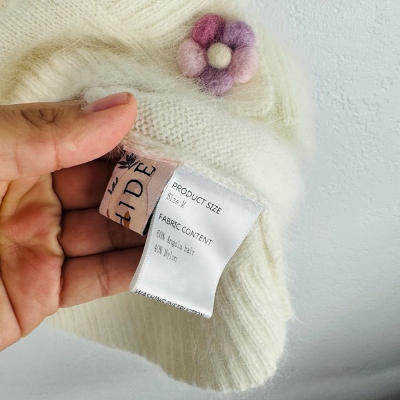 Sylphide | Lea Ivory Floral Button Wide Cream Crop Cardigan - Picture 7 of 14